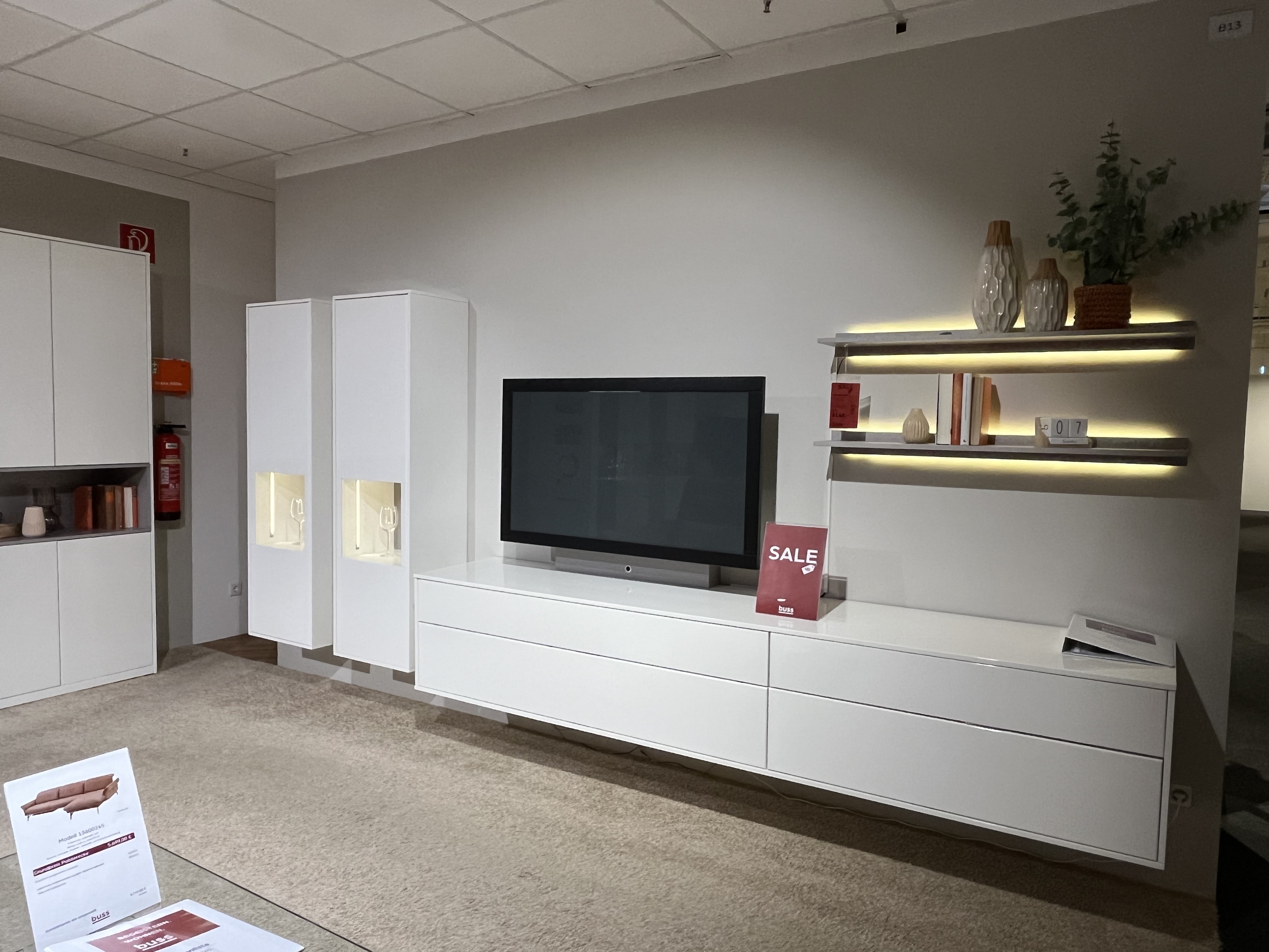 RMW Anbauwand VALEA VORSCHLAG 69494 in Front/Korpus Lack weiss, Computerausrüstung, Überwachen, Bildschirm, Innenarchitektur, FERNSEHER