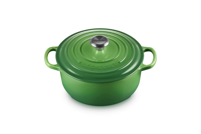 Le Creuset Bräter Sig 20cm in Farbe Bamboo Green Le Creuset Bräter Sig 20cm Bamboo Green Rund