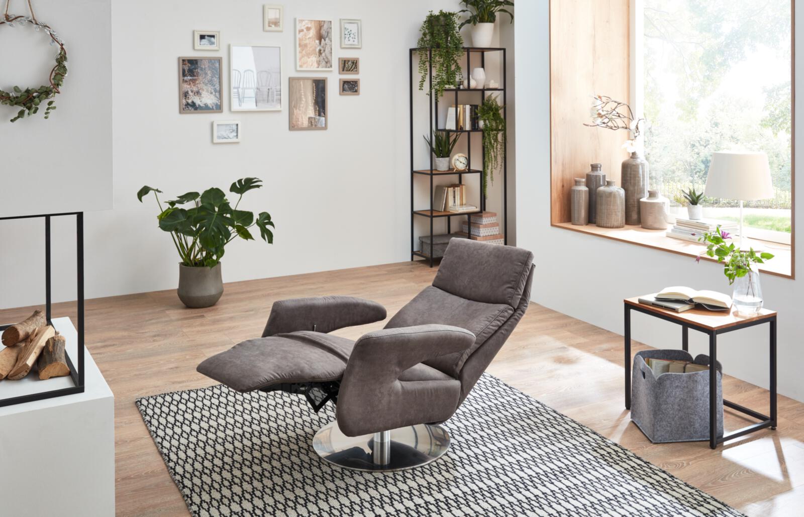 Knudsen Relaxsessel 8042 in Stoff Jeep anthrazit