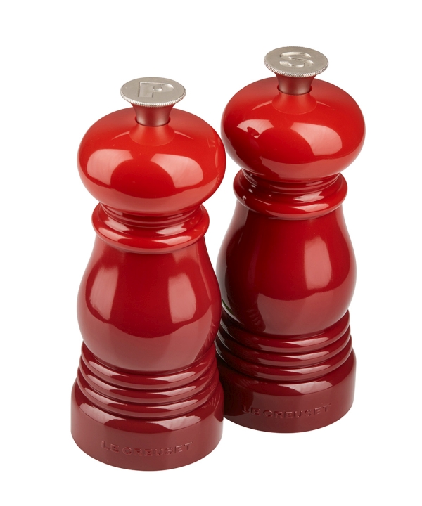Le Creuset Salz- und Pfeffermühlen Set in Farbe Kirschrot Le Creuset Mühlen-Set Kirschrot Klein