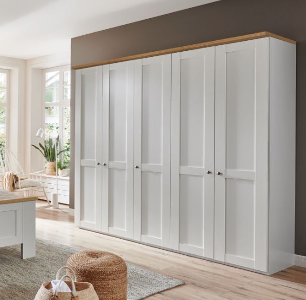 Wiemann Drehtürenschrank MARLOW in **Front/Korpus weiß 022