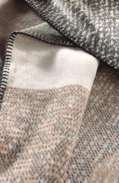 Wohndecke 150x200cm in Nordic Rock Wohndecke 150x200cm in Nordic Rock, Dekoration für Zuhause, Strickwaren, Pullover, Decke, Leinen