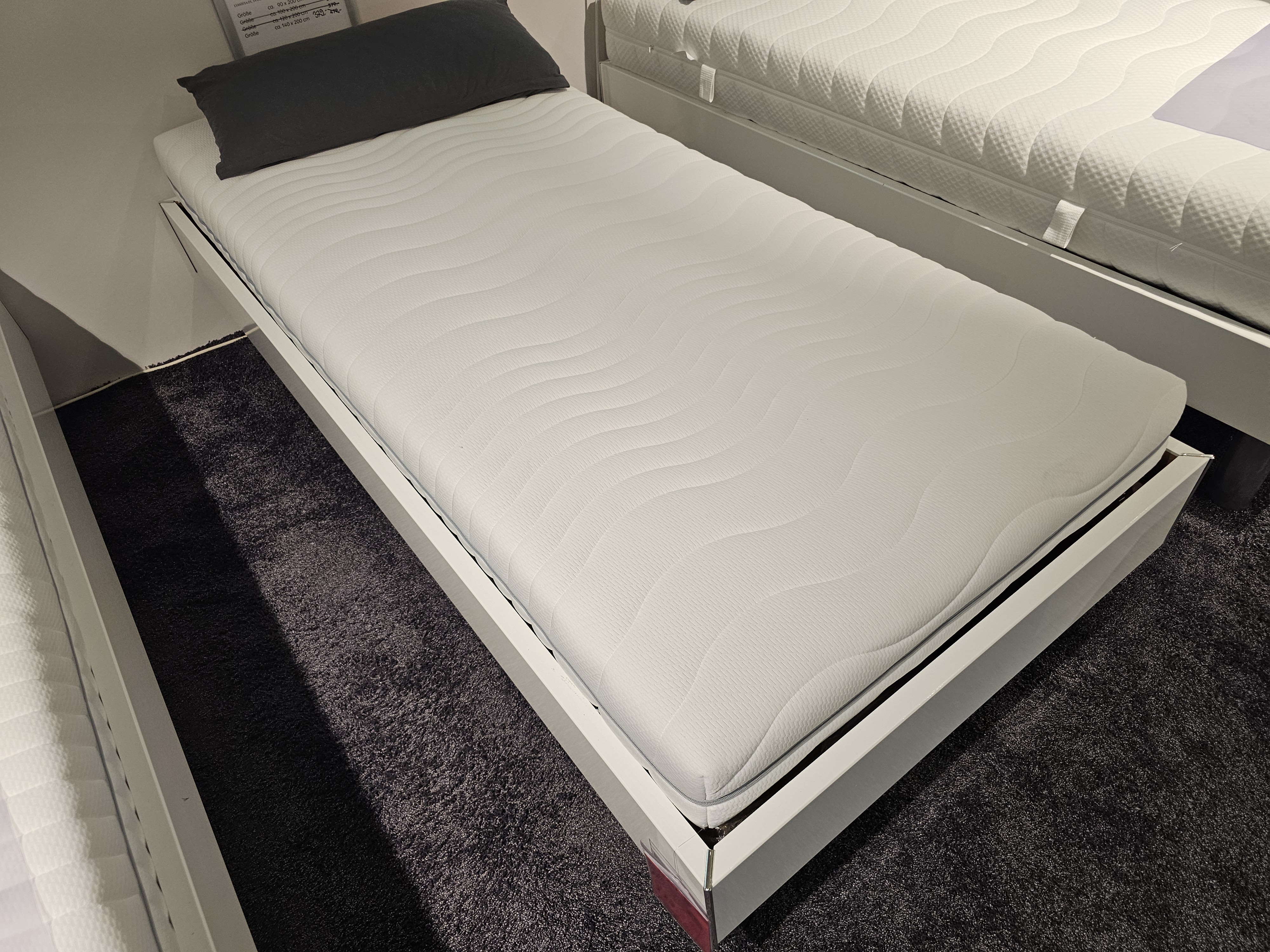 Kaltschaummatratze OMARA in Bezug Standard, Matratze, Bett, Weiß, Einzelbett, Matratzenauflage