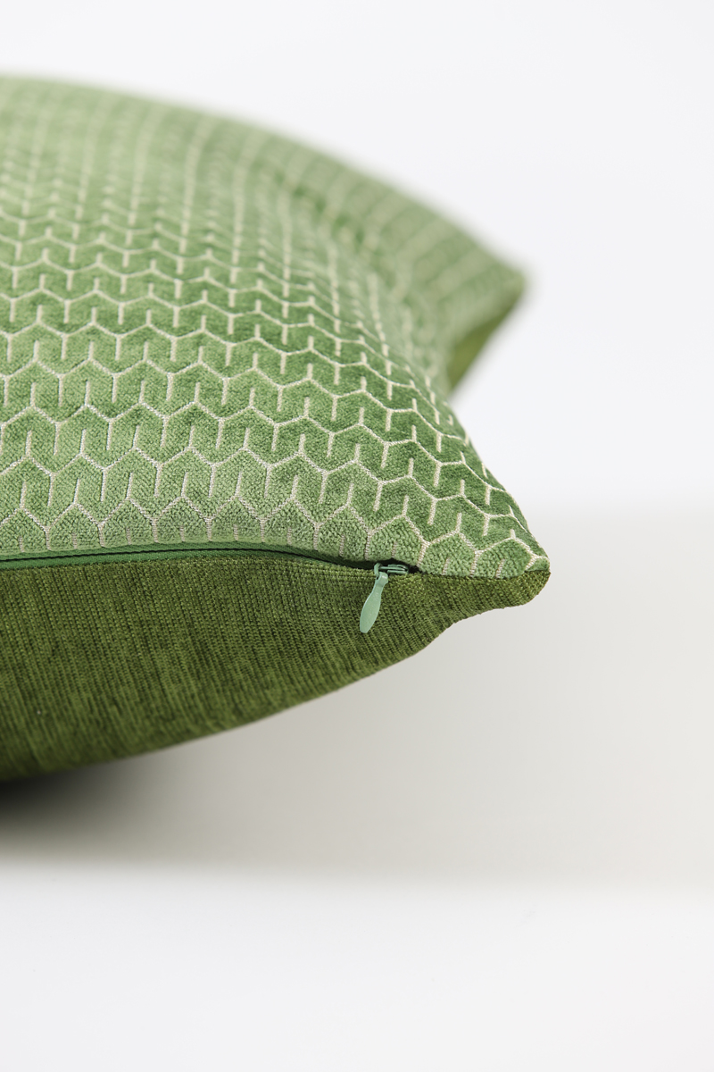 Light & Living Kissen SOUBA 45x45cm in velvet grün