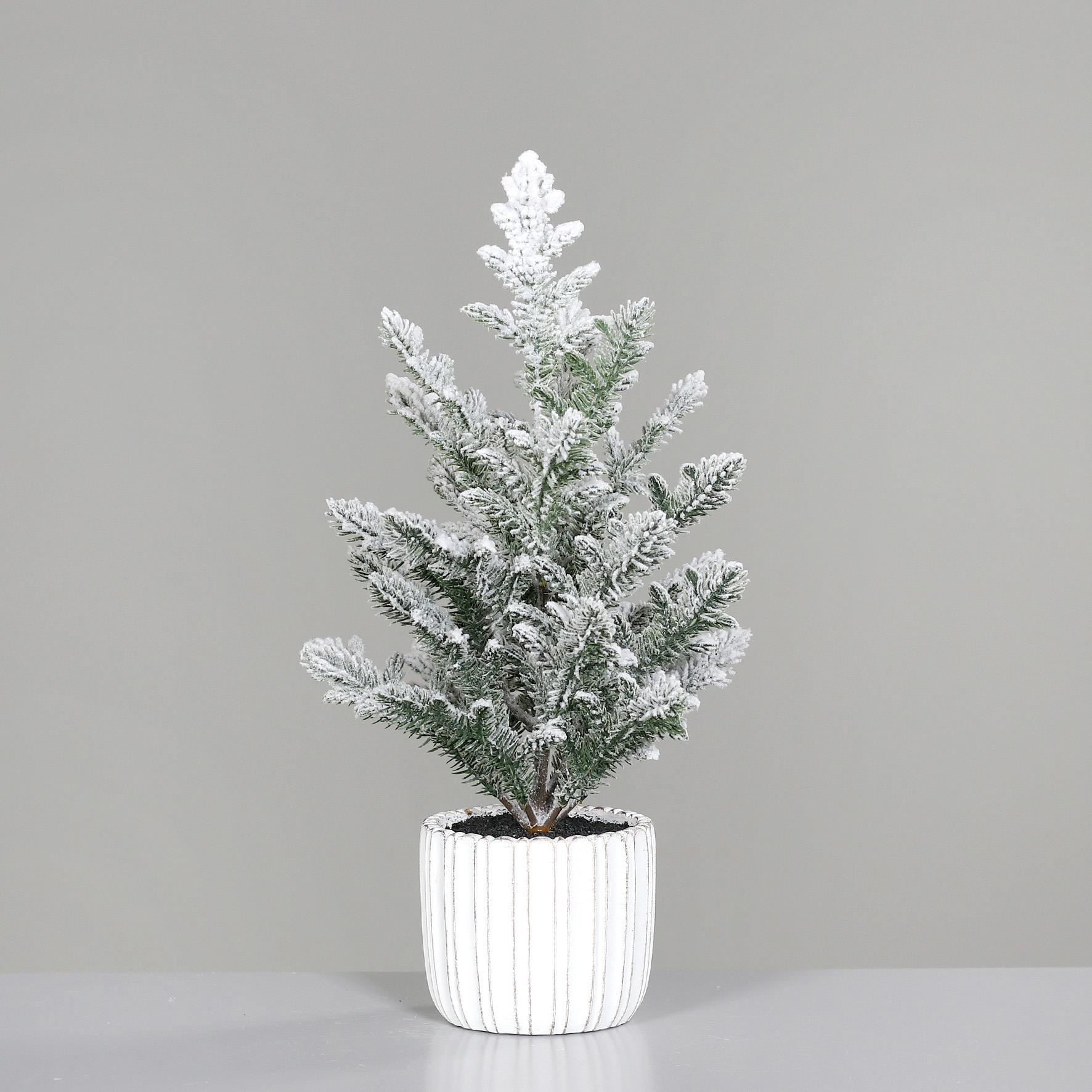 DPI Tannenbaum 313931 B/H ca.22x42cm in grün