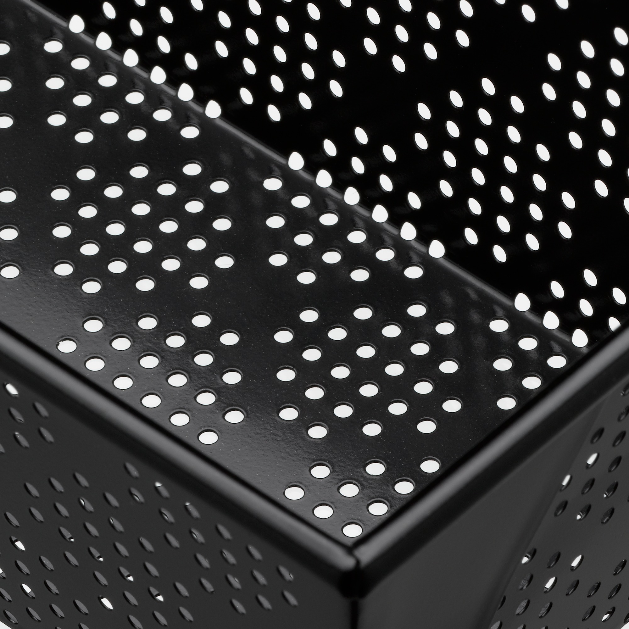 Kaiser Brotform Inspiration perforiert in schwarz Kaiser Brotform Inspiration perforiert in schwarz