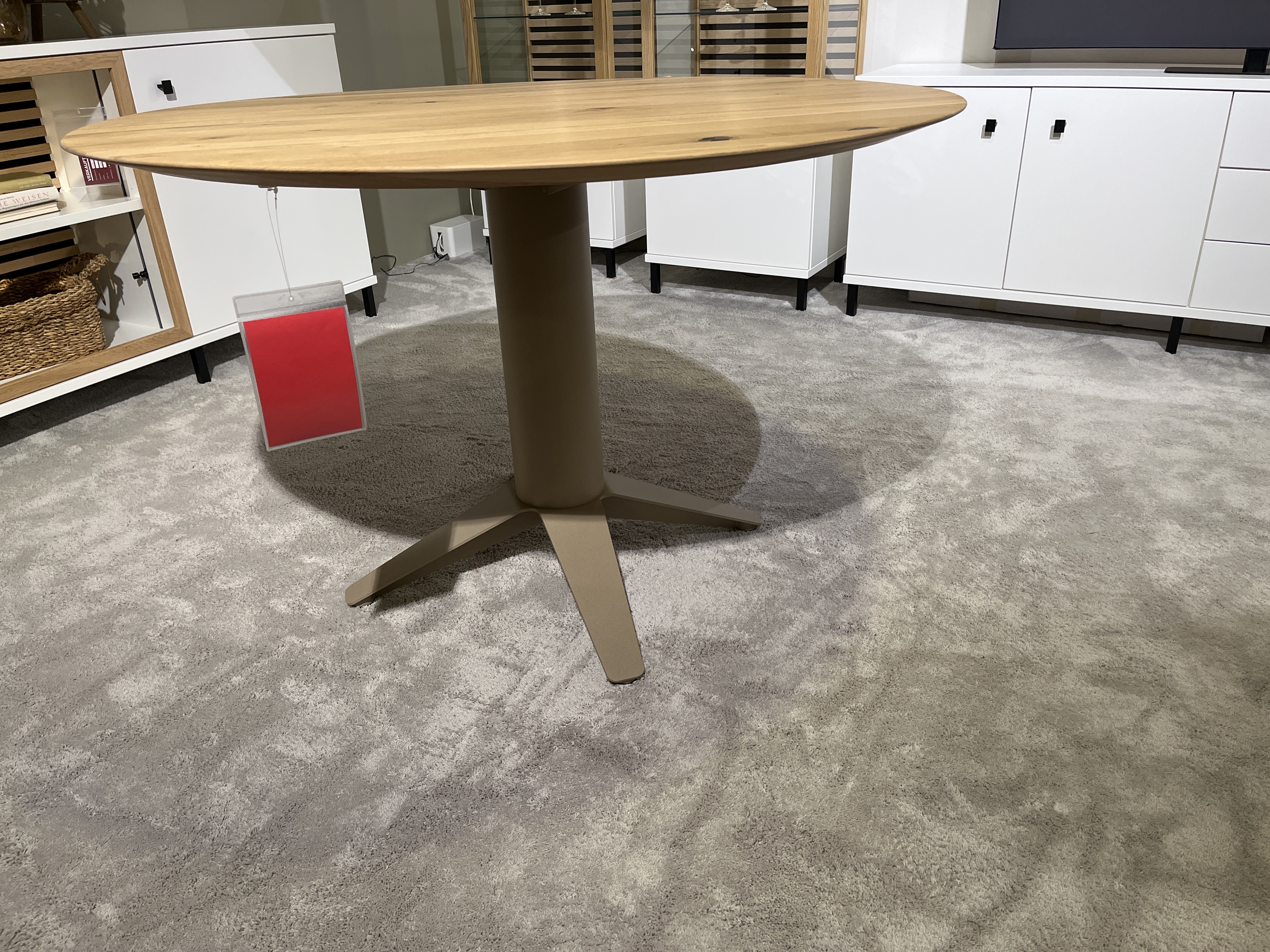 Bert Plantagie Esstisch CARVE Durchm: 120 cm in Eiche astig bianco geölt, Esstisch, ovale Tischplatte, Holzplatte, Mittelfuß, beige Gestell