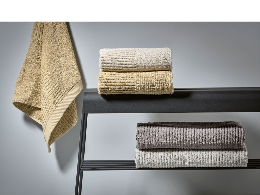 Zone Denmark Badehandtuch in Farbe soft grey