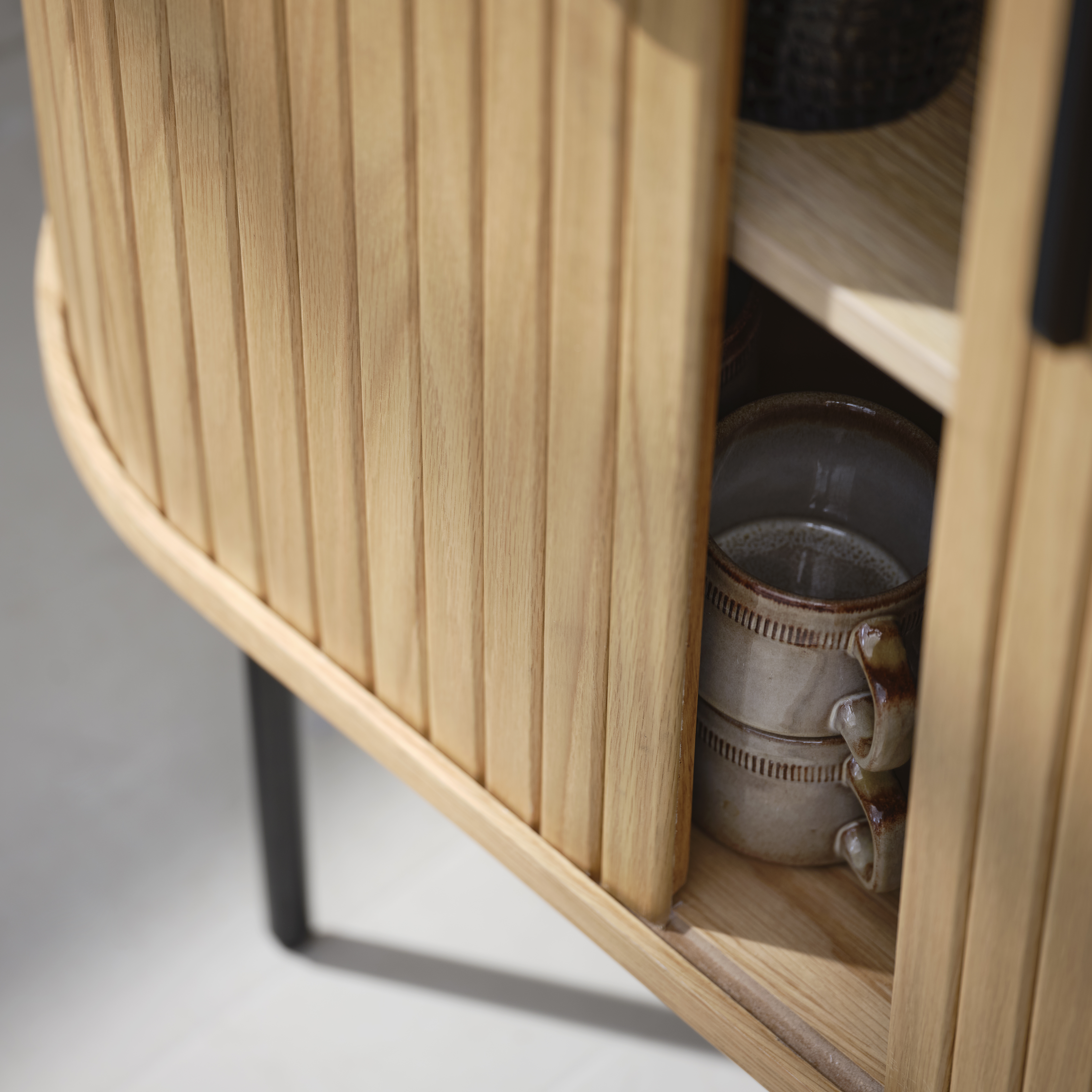 Unique Highboard NOLA in Eiche Natur