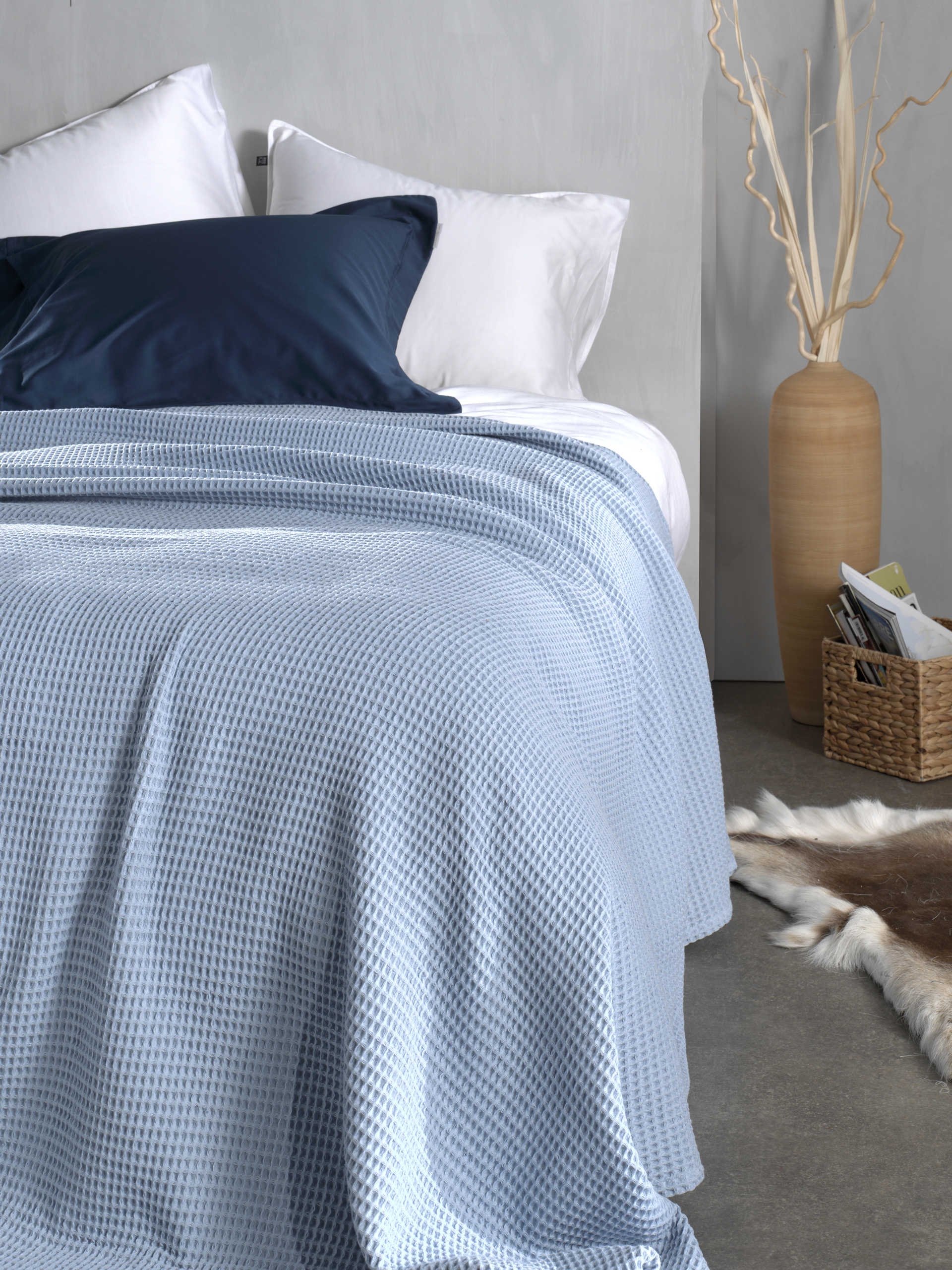 Bettüberwurf ca. 180x260cm WAFEL in Blau Heckettlane Bettüberwurf ca. 180x260cm in Farbe Ice-Blue