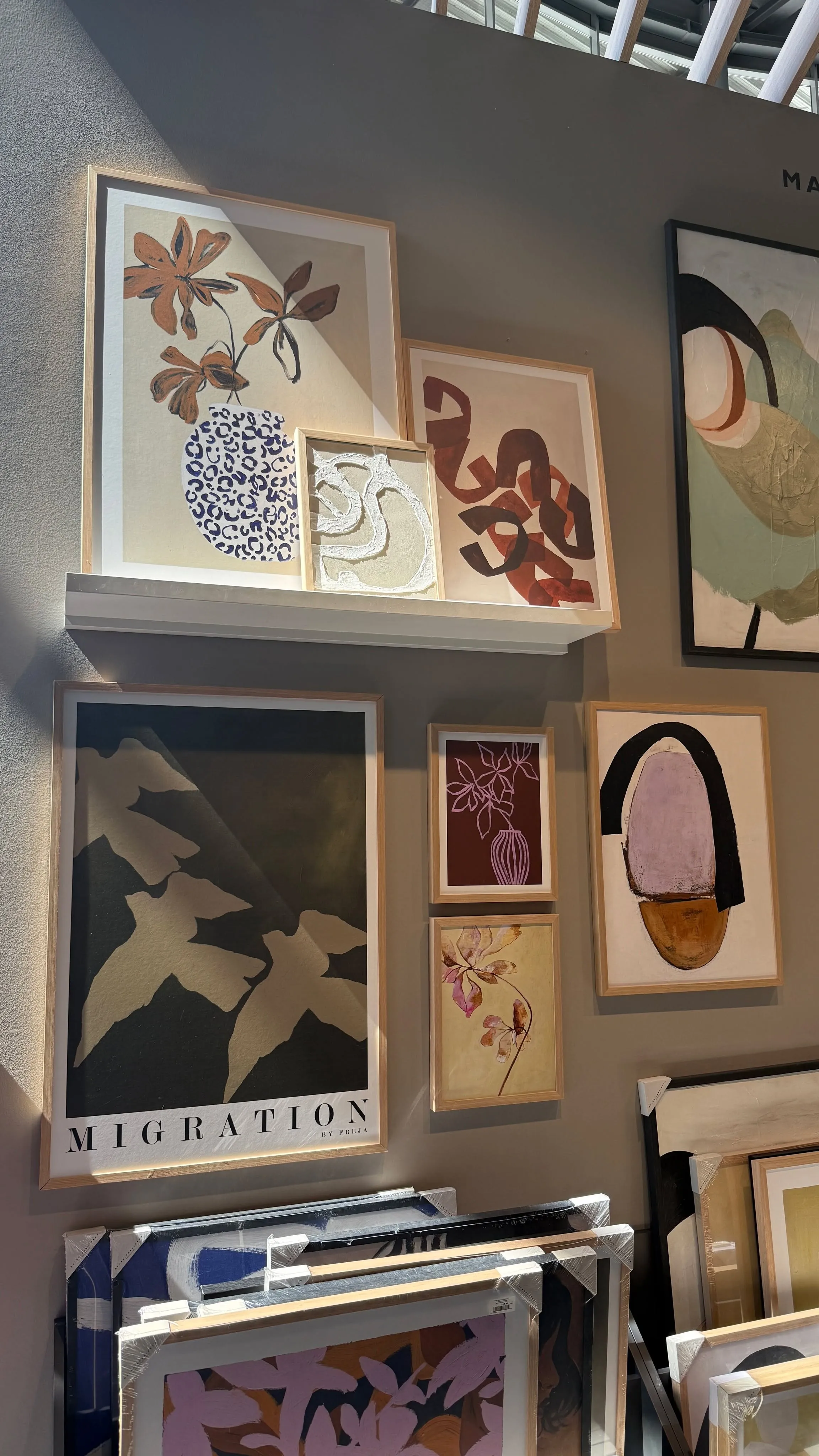 Nur in 📍Oldenburg: Spare 30%* auf Malerfabrikken Bilder!🖼️🤩 *Nur gültig für Pluskartenkunden und die, die es werden möchten. Nicht mit anderen Aktionen kombinierbar. Nicht in bar auszahlbar. #begeistern #wohnen #buss #oldenburg #wiesmoor #herbartgang #malerfabrikken #bilder #art #kunst #interior #einrichten #einrichtung