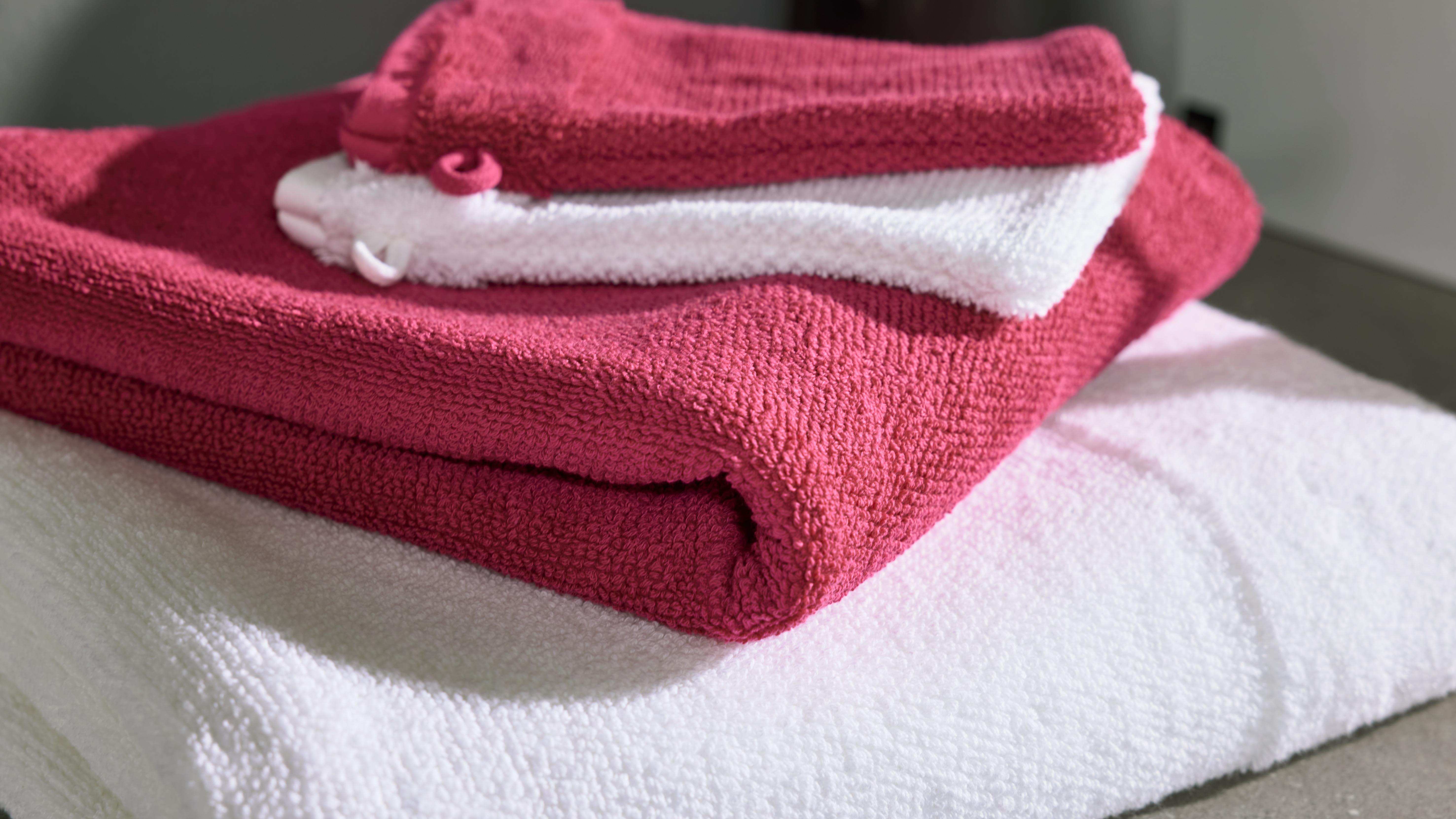 Interliving Gästehandtuch IL-9108 ca. 50x30cm in Farbe Pink