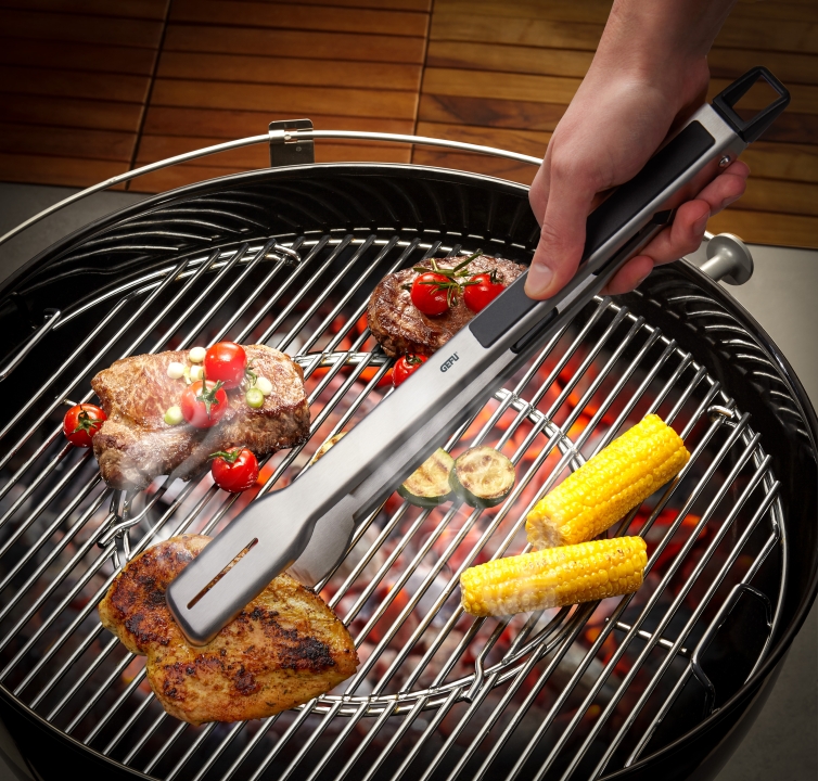 GEFU Grillzange BBQ in Farbe schwarz/silber