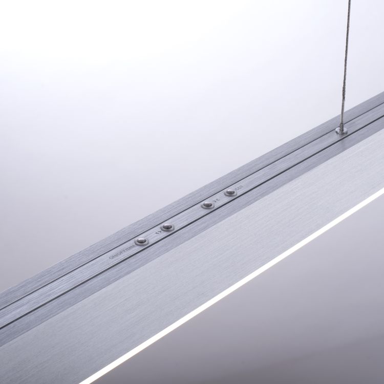 Paul Neuhaus LED-Pendelleuchte PURE MOTO 3-flammig in Farbe aluminium Paul Neuhaus LED-Pendelleuchte PURE MOTO 3-flammig in Farbe aluminium, Aluminium, Holz, Drinnen, Innenarchitektur