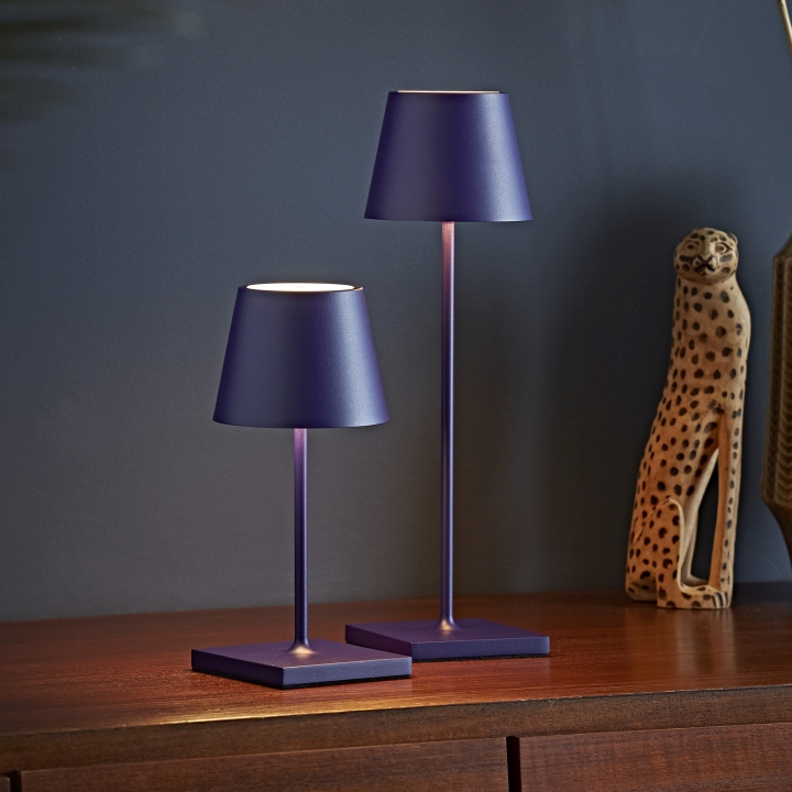 Sigor LED-Akku-Tischleuchte Nuindie in Farbe pflaumenblau, dimmbar Sigor LED-Akku-Tischleuchte Nuindie in Farbe pflaumenblau, dimmbar