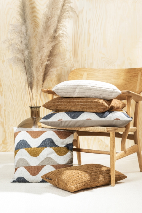 Magma Heimtex Kissenhülle WAVY ca. 45x45cm in Farbe salbei, Kissen, Dekoration für Zuhause, Kopfkissen, Mobiliar