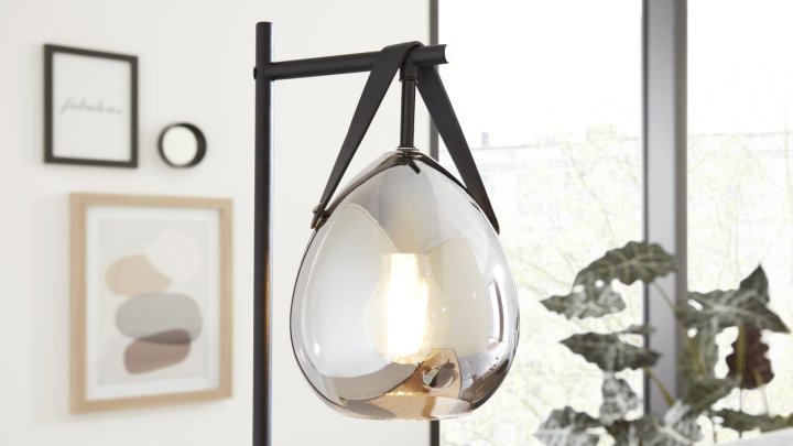 Interliving Tischleuchte IL-9332 in schwarz matt