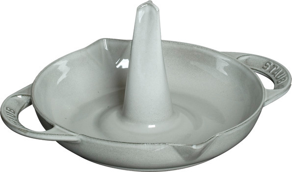 staub Bräter 24cm SPECIALITIES in Farbe Graphit-Grau staub Bräter 24cm SPECIALITIES in Farbe Graphit-Grau