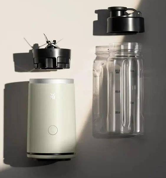 Smoothiemaker MIx & Go in green Smoothiemaker MIx & Go in green, Tragbare Mixer, Wasserflasche, Kunststoffbehälter, Kompakt-Design, Blender-Set