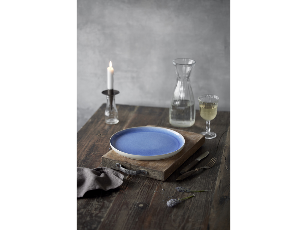 F&H Speiseteller STUDIO ROUND NORTH in Farbe Matte white/Shiny river