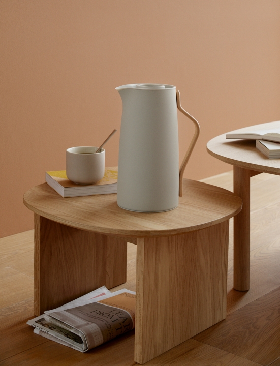 Stelton Kaffee-Isolierkanne Emma 1,2 Liter in Farbe sand