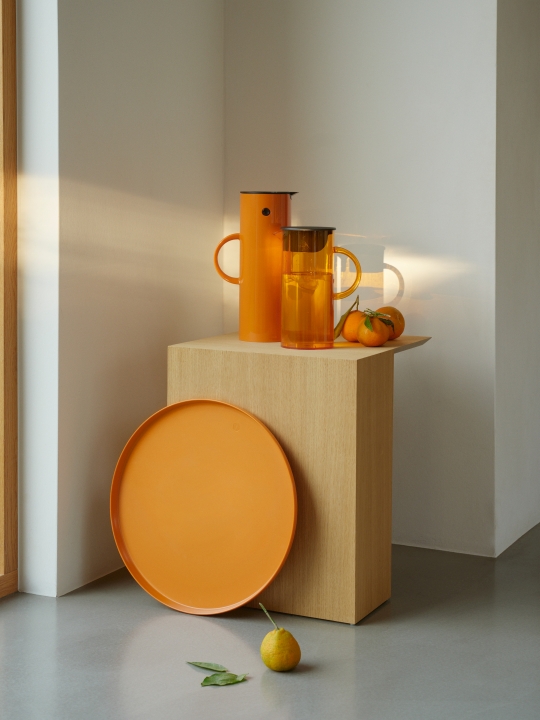 Stelton Isolierkanne EM77 1l in Farbe saffron