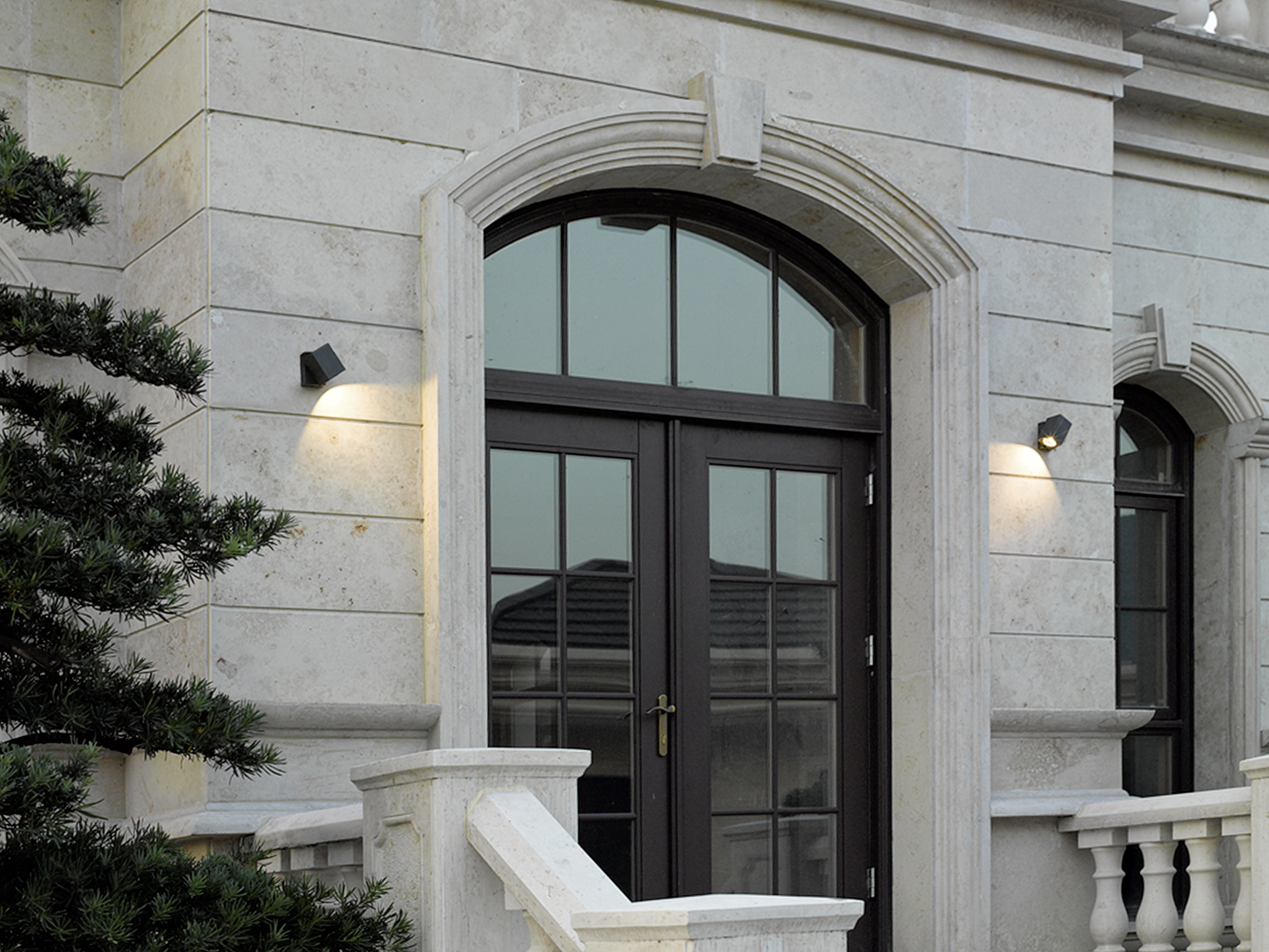 Trio LED-Wandleuchte TIBER 1-flammig in Farbe anthrazit