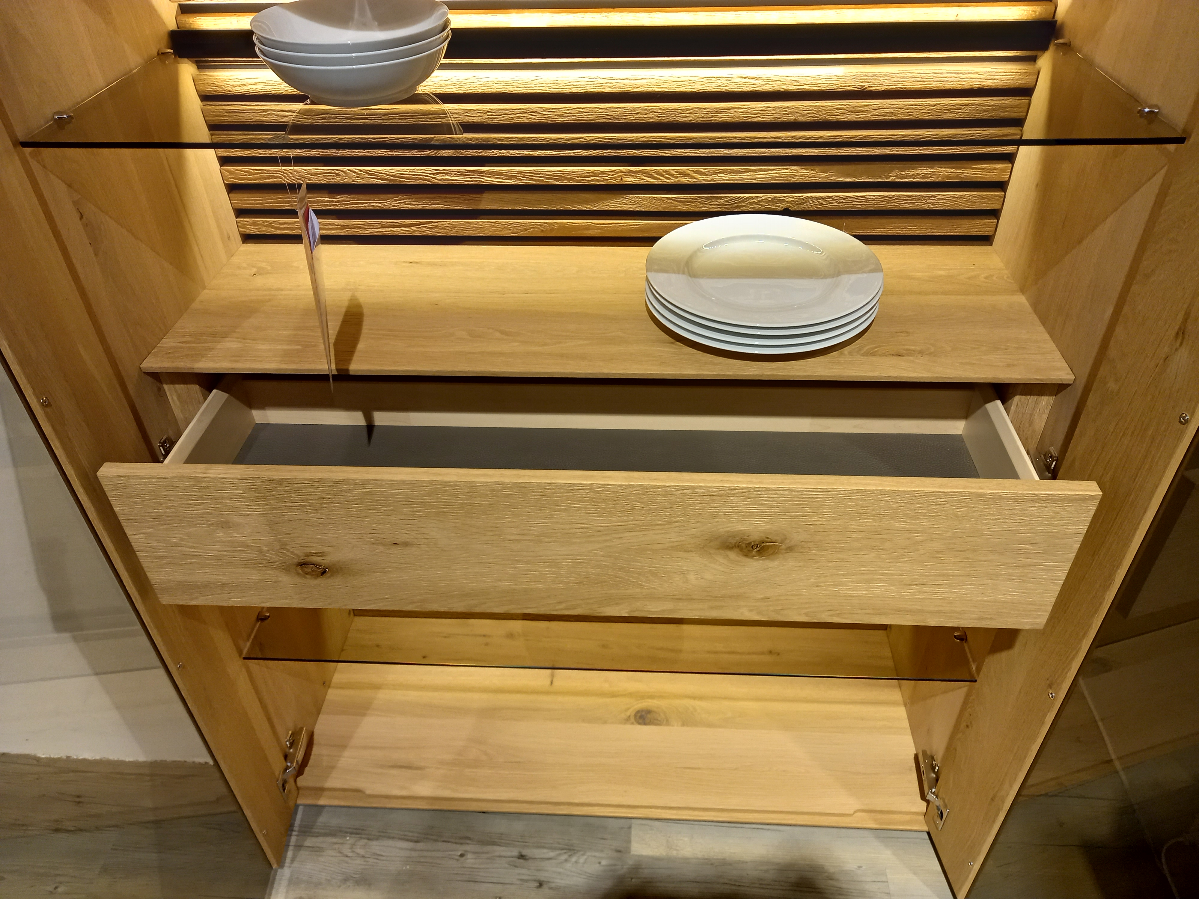 SCHÖNER WOHNEN-Kollektion Highboard YONNA ca. 106x138x44cm in Kerneiche natur gebürstet, Schrank, Schublade, Holz, Küche, Tellerset