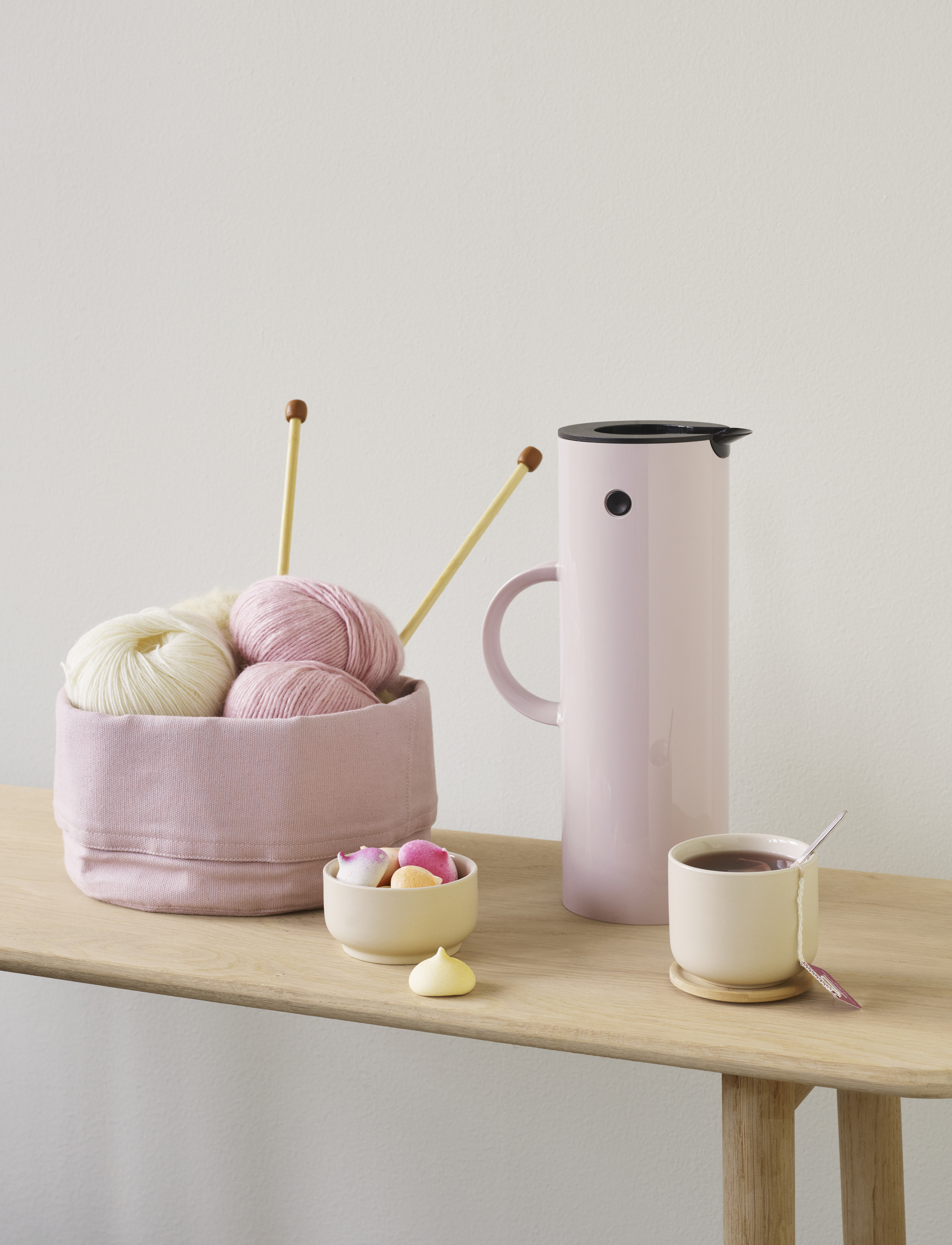 Stelton Brottasche Classic in Farbe lavender