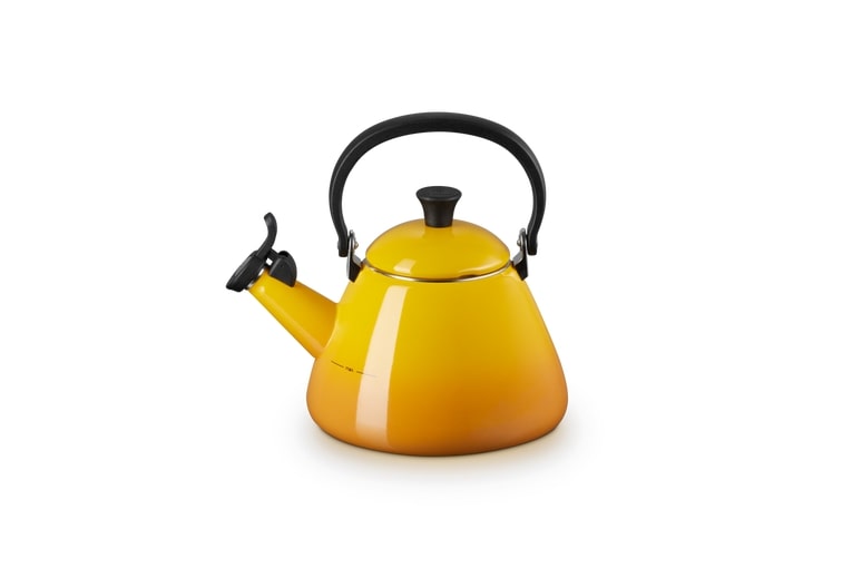 Le Creuset Wasserkessel Kone 1.6L in Nectar, Kessel, Kessel aus Metall, Gießkanne, Gelb, Kochkanne