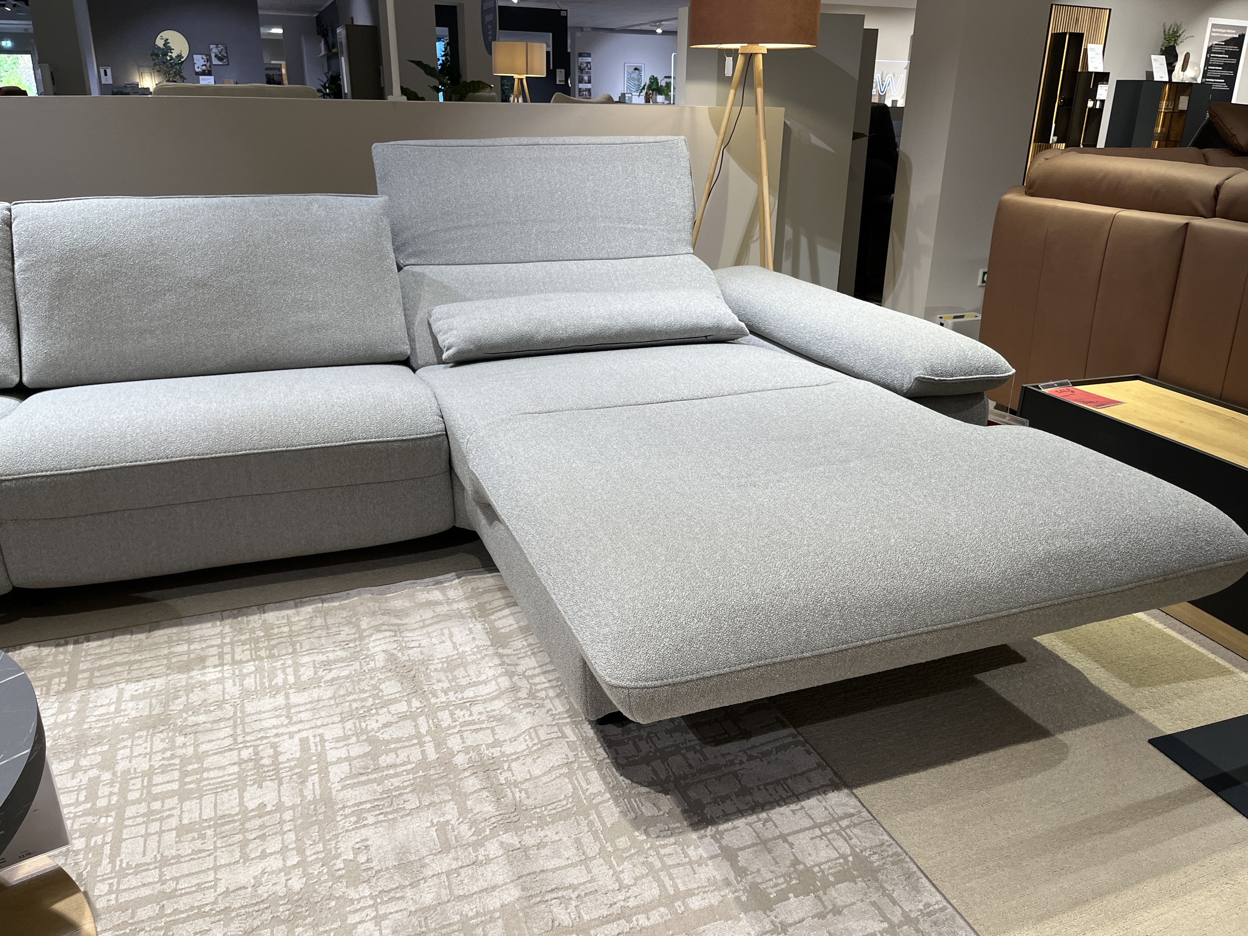 Himolla Garnitur SPEKTRA (1488) in 20 Q2Loop / Jet, Ecksofa, Kissen, Grau, Stoffbezug, Couchtisch