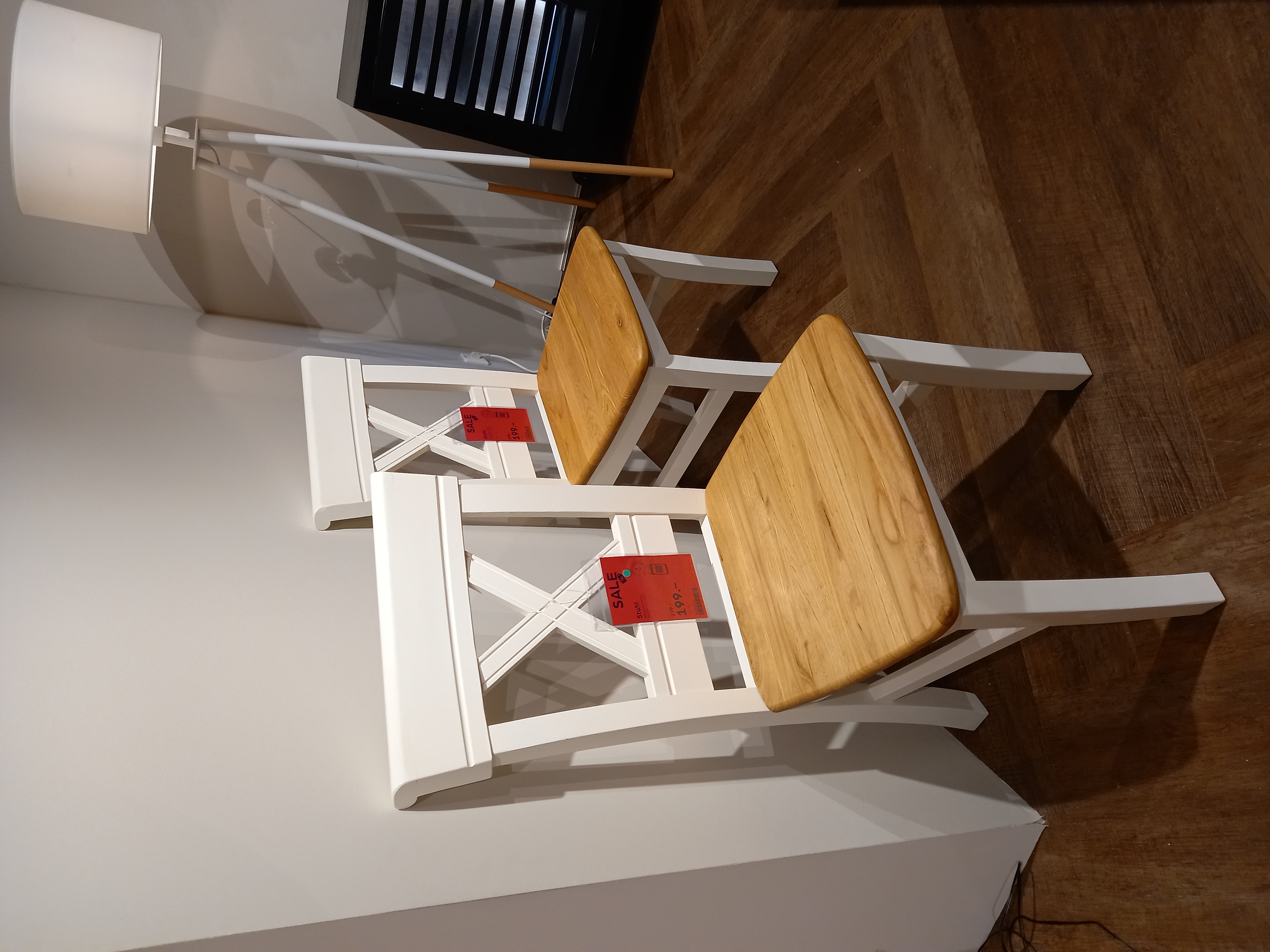 G+K Stuhl WZ-06 in Kiefer massiv weiß lack/, Holz, Hartholz, Sperrholz, Innenarchitektur, Bodenbeläge