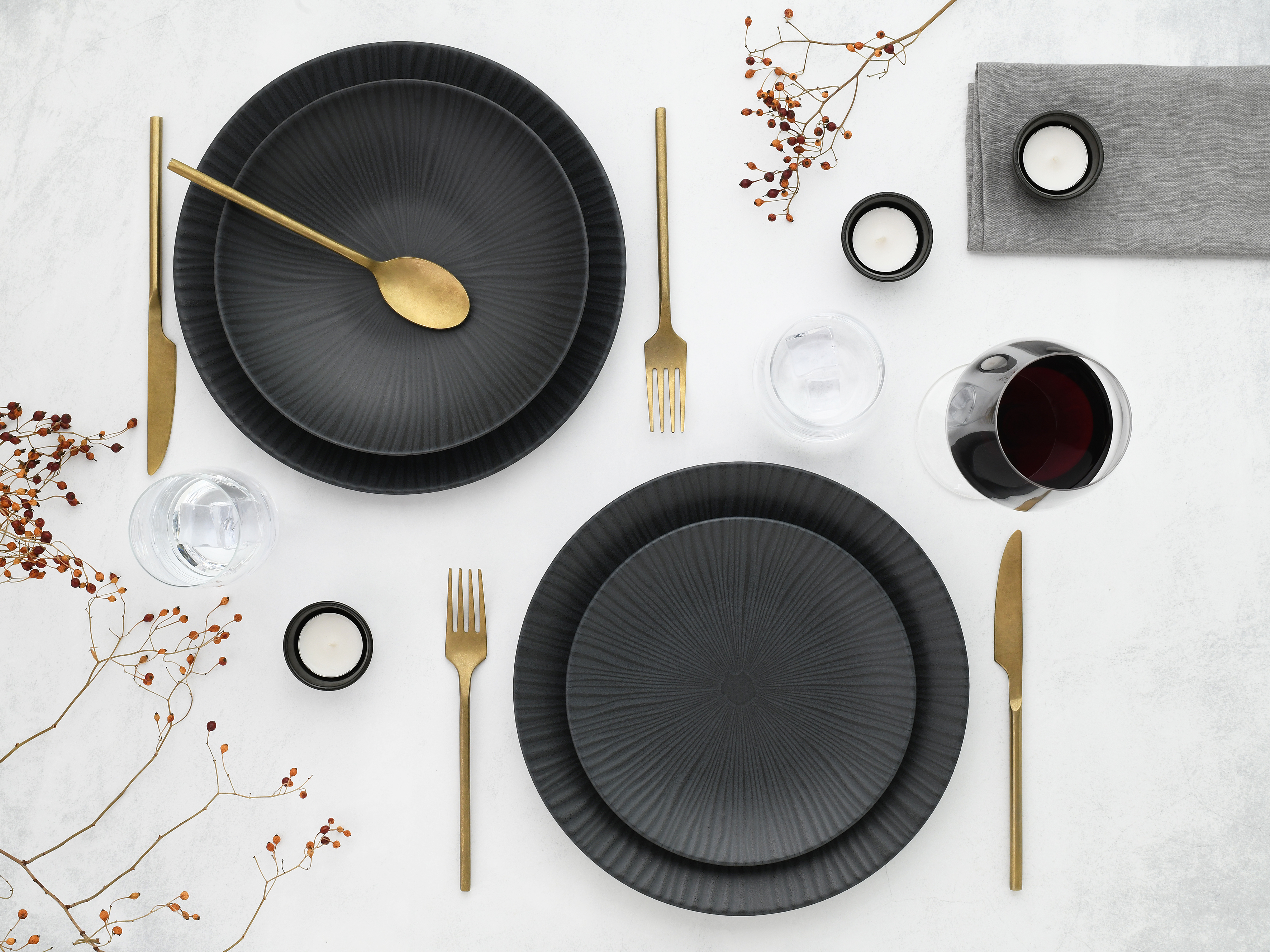 CreaTable Tafelservice Vesuvio in Farbe Schwarz matt CreaTable Tafelservice Vesuvio in Farbe Schwarz matt