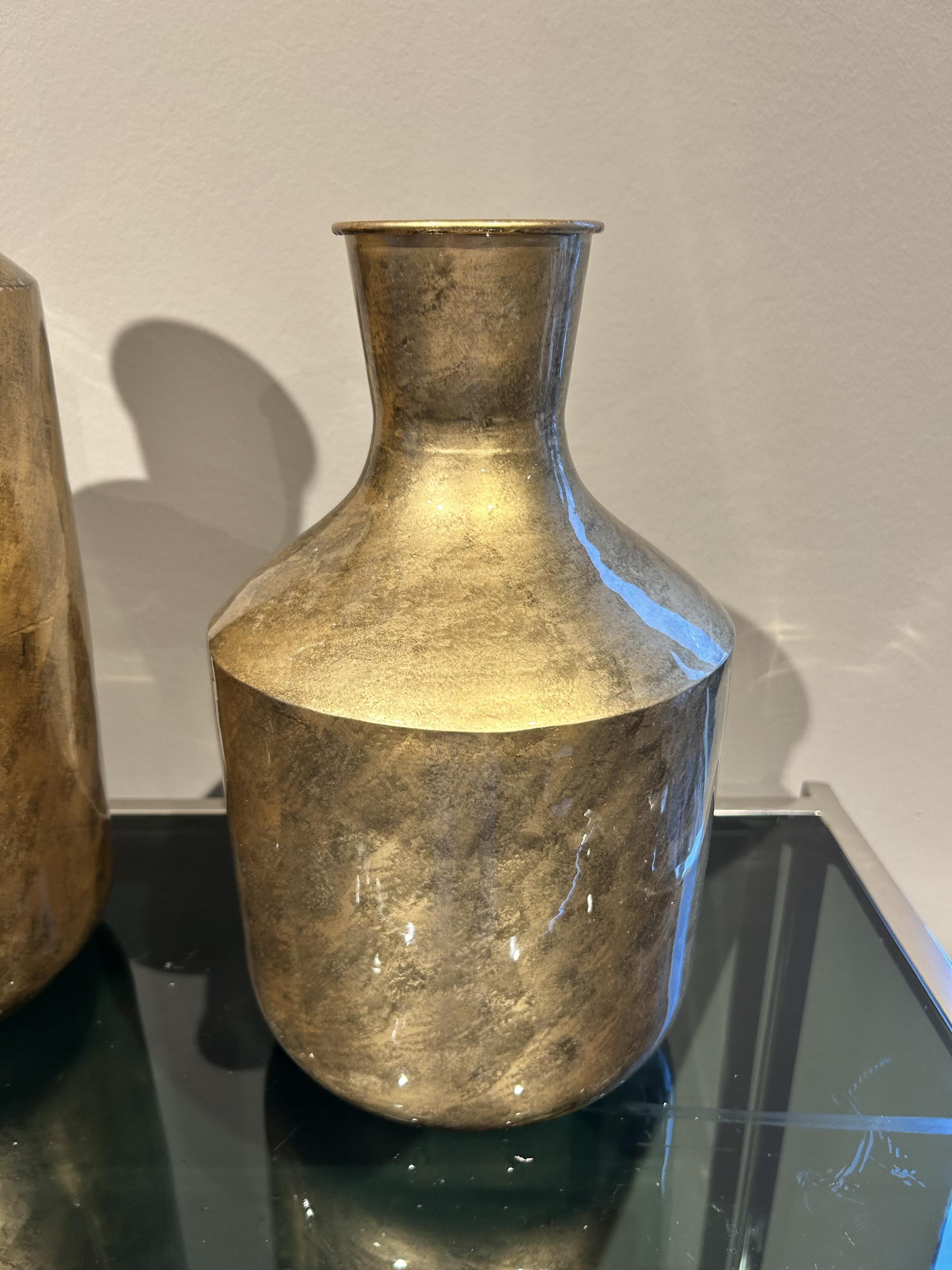 L.C. Wholsaler Vase Vase in 
