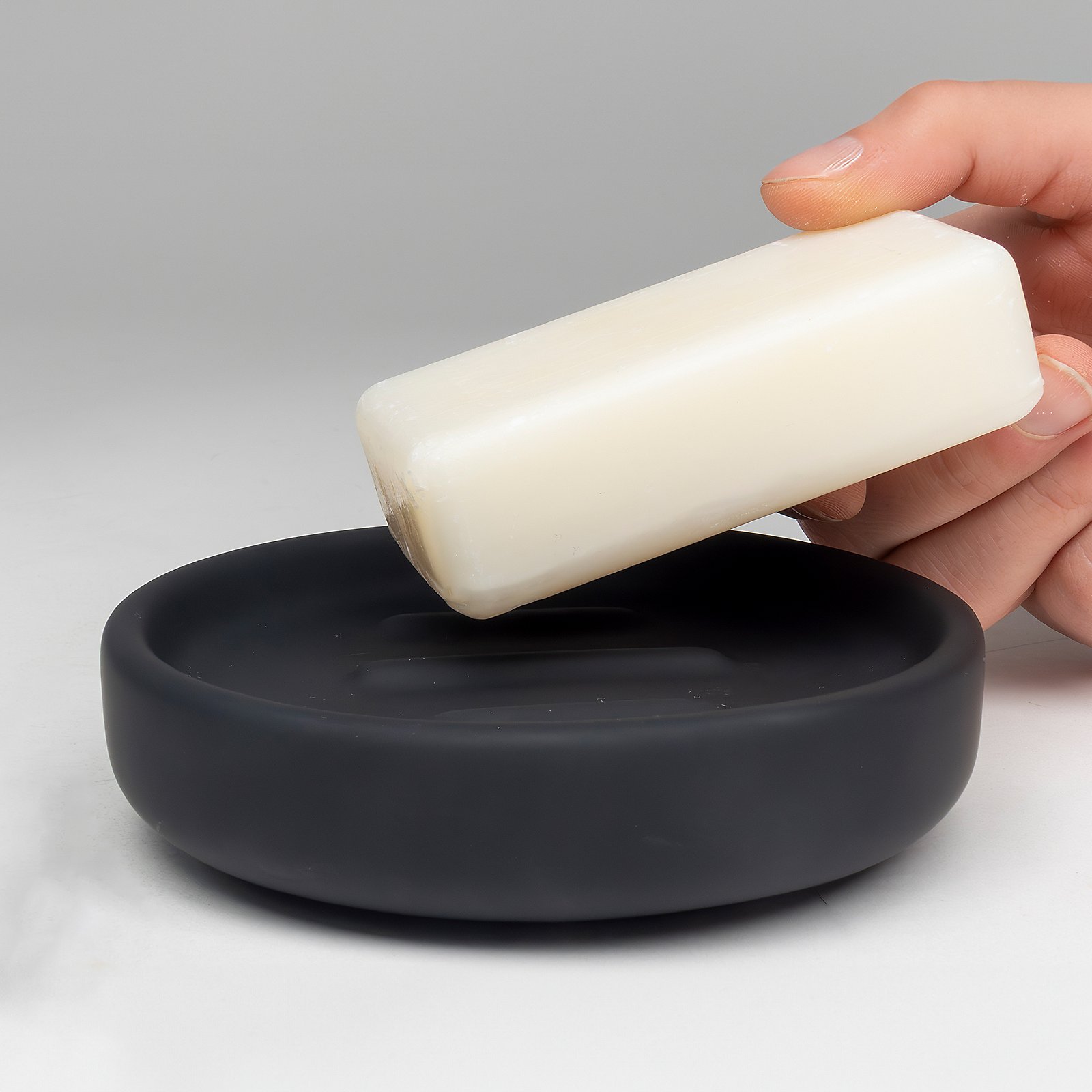 Kela Seifenschale SANA in Farbe Weiß, Schwamm, Seifenkissen, Handschuhsatz, Schwarz, Weiß