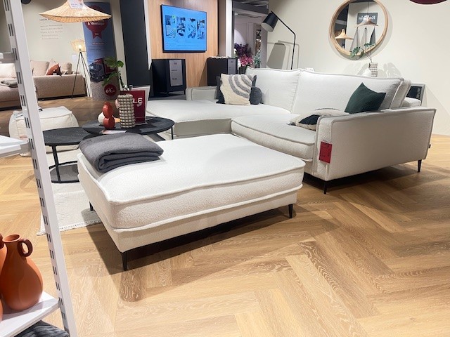 Roomio Eckkombination NO. 4102 ca. 190x272cm in Stoff Loop white Roomio Eckkombination NO. 4102 ca. 190x272cm in Stoff Loop white