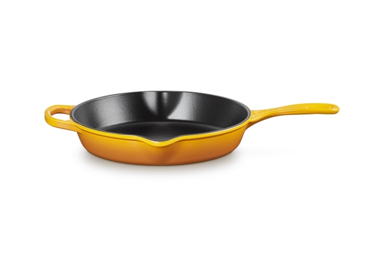 Le Creuset Brat- u. Servierpfanne 26cm in Farbe Nectar Le Creuset Brat- u. Servierpfanne ca. 26cm in Nectar