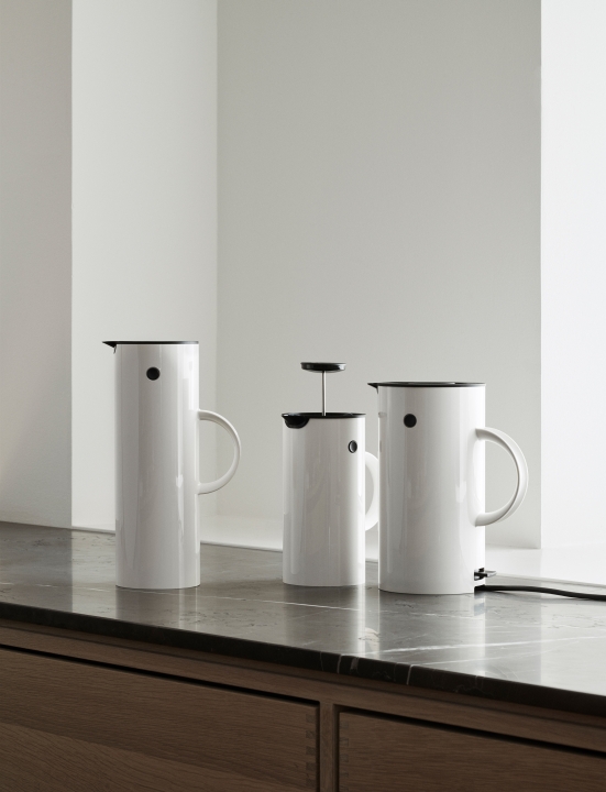 Stelton Wasserkocher EM77 1,5 Liter in Farbe white Stelton Wasserkocher EM77 1,5 Liter in Farbe white