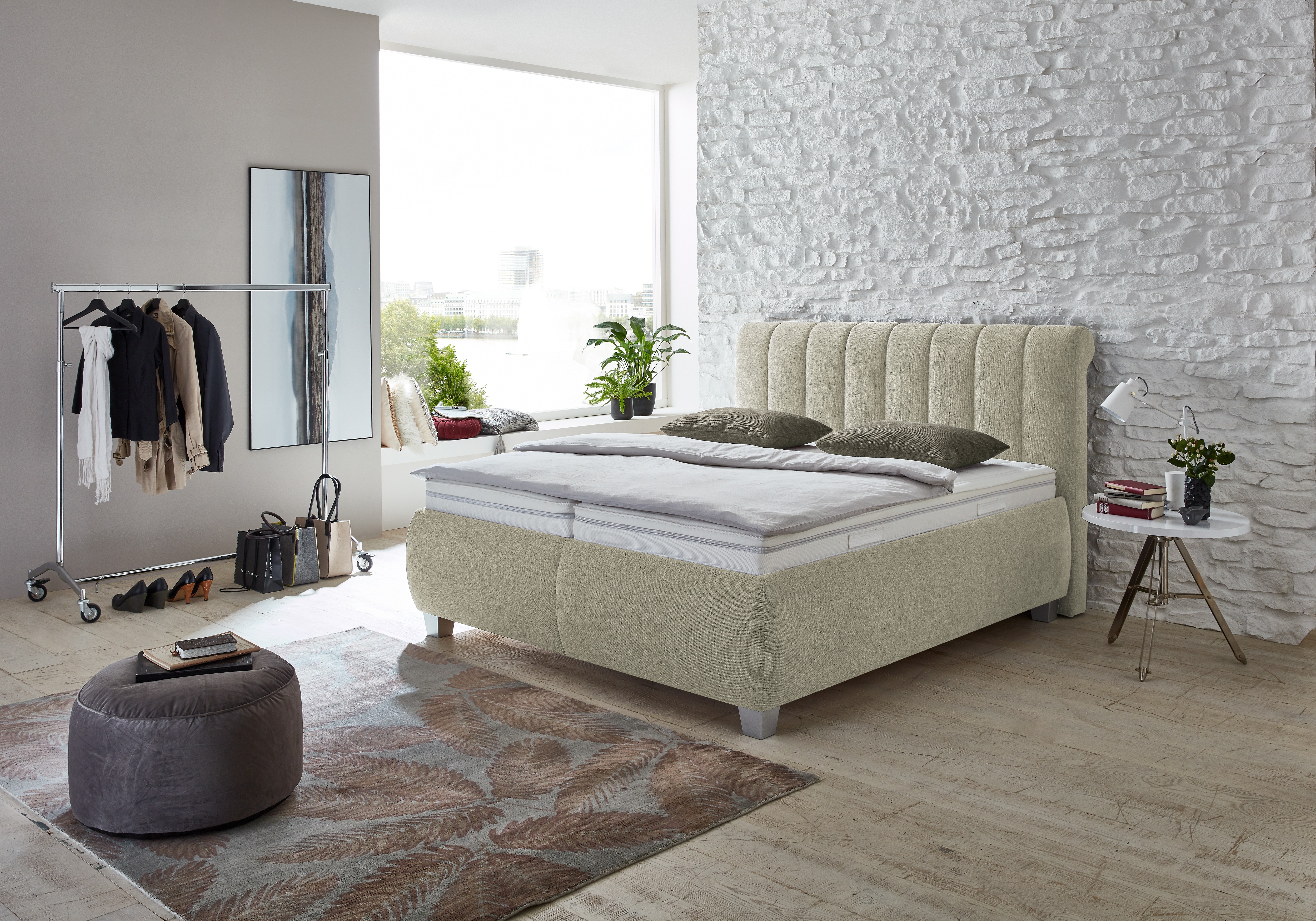 Oschmann Comfortbetten Polsterbett MESSINA ca. 180x200cm in Farbe Brego natur