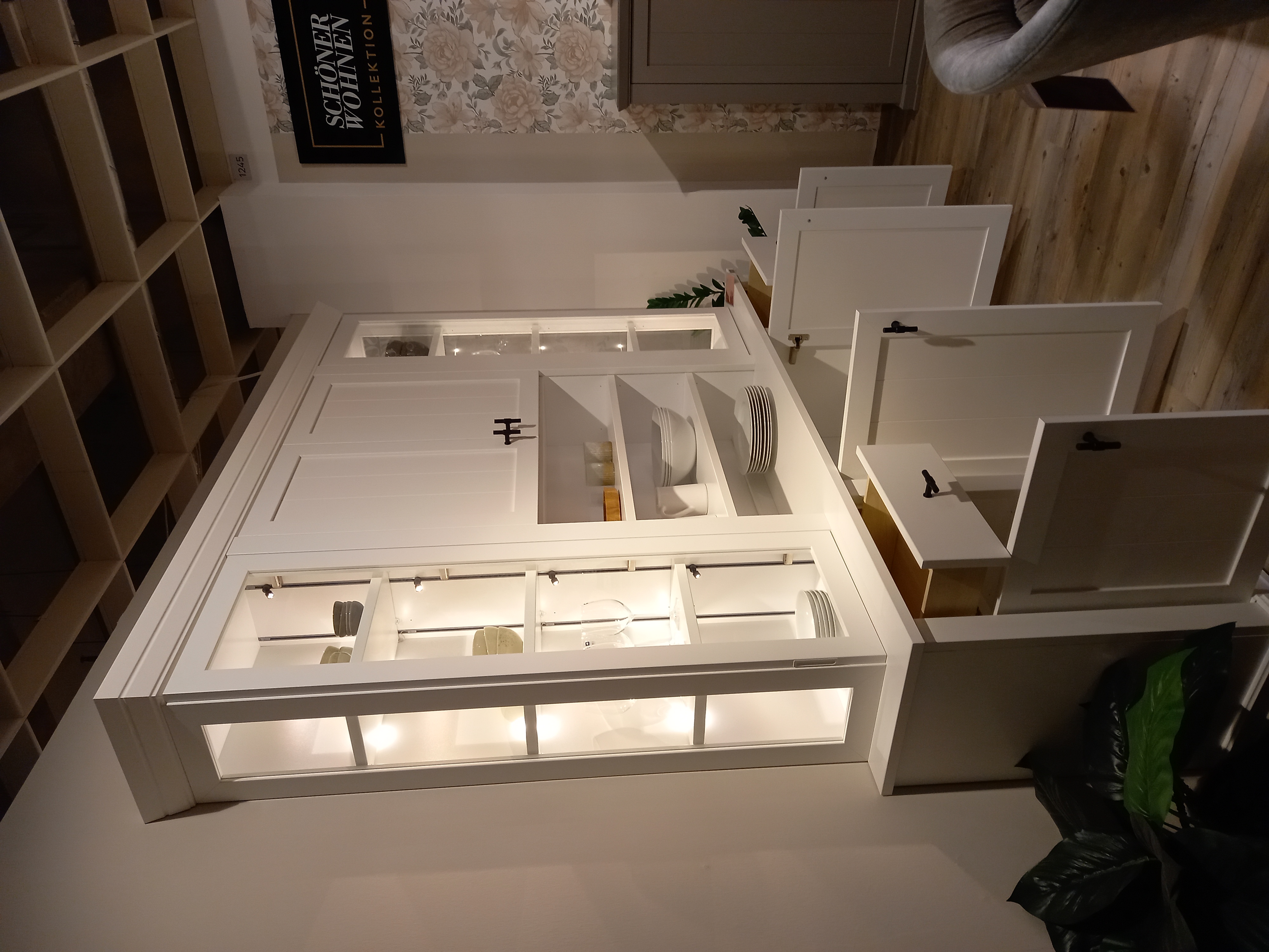 SCHÖNER WOHNEN-Kollektion Buffet VILLAGE ca. B209 H232 T43/33 cm in Front/Korpus weiß, Küchenschrank, weißer Schrank, Glasvitrine, offene Regale, Geschirrset