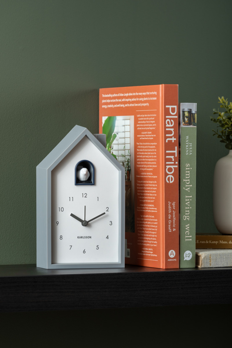 Wecker MODERN CUCKOO in Fb. mausgrau, 12x20x6cm, Uhr, Tischuhr, Hausform, weißes Zifferblatt, Wohnaccessoire
