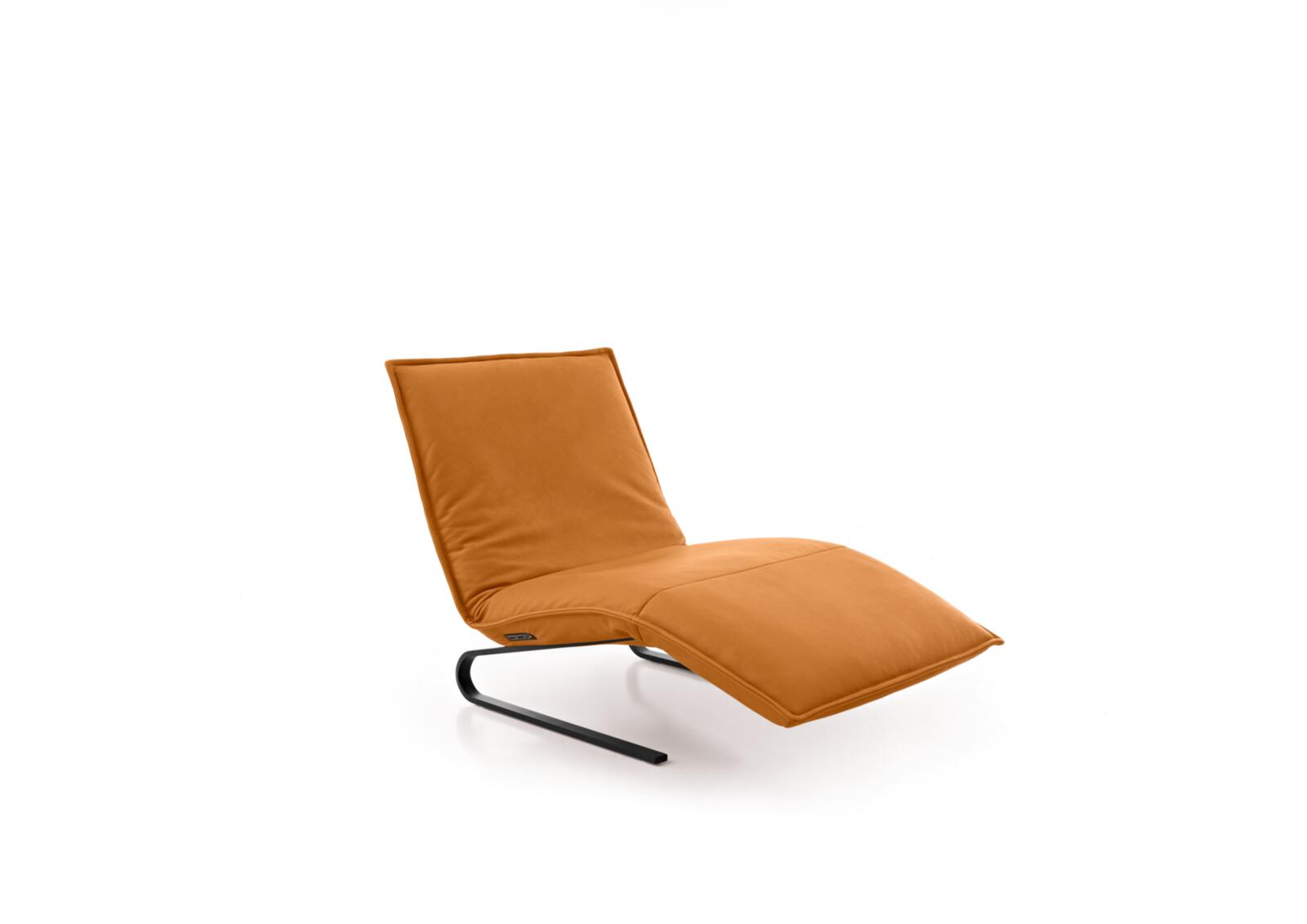 Koinor Polsterliege JILL in Leder X-Happy gold, Wohnzimmerstuhl, Sessel, Kunstleder, Orange, Haspel-Pfanne?