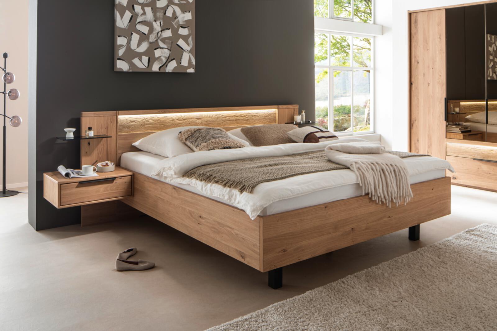Schlafzimmer GRENADA in Front Asteiche massiv