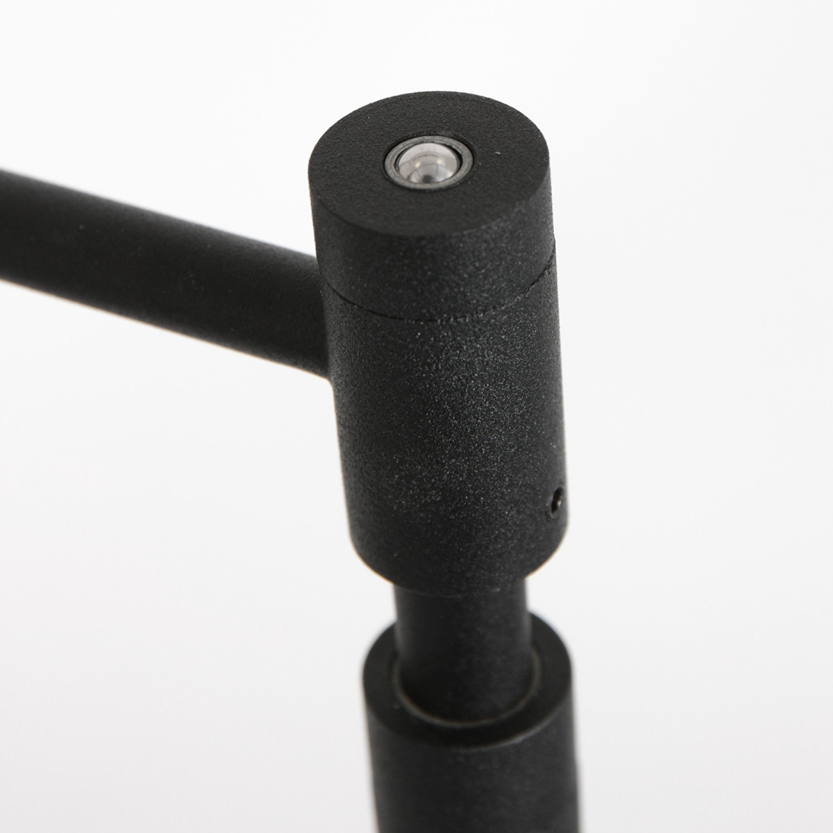 Steinhauer LED-Stehleseleuchte TUROUND 1-flammig in Farbe Schwarz/Rauchglas