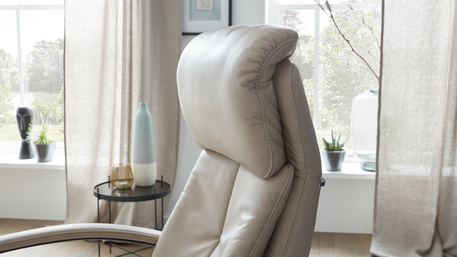 Comfortmaster TV-Sessel CM-HU1157 in Leder Vivre pearl Comfortmaster TV-Sessel CM-HU1157 in Leder Vivre pearl