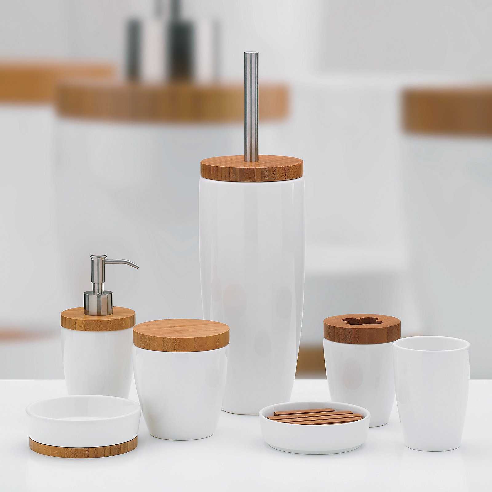 Kela Seifenspender NATURA in weiß, Küchenutensilien, Rasier?, Zahnbürstenhalter, Seifenspender, Toilettenartikel, Drawer accessories, Holzakzente