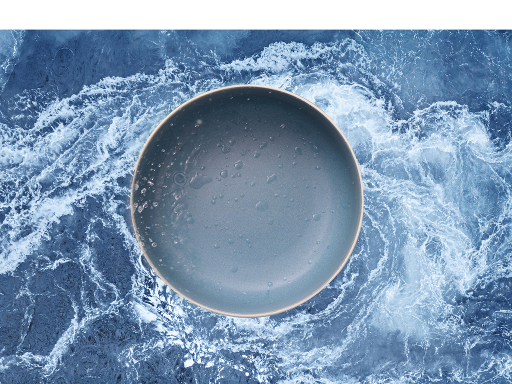 F&H Salatschüssel STUDIO ROUND NORTH in Farbe Matte white/Matte river