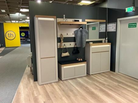 Sideboard NAXXAR GARDEROBE ca. B94,2 H113,5 T34,6 cm in Cashmere/Stone Eiche, Holz, Handtasche, Innenarchitektur, Mobiliar, Fußboden