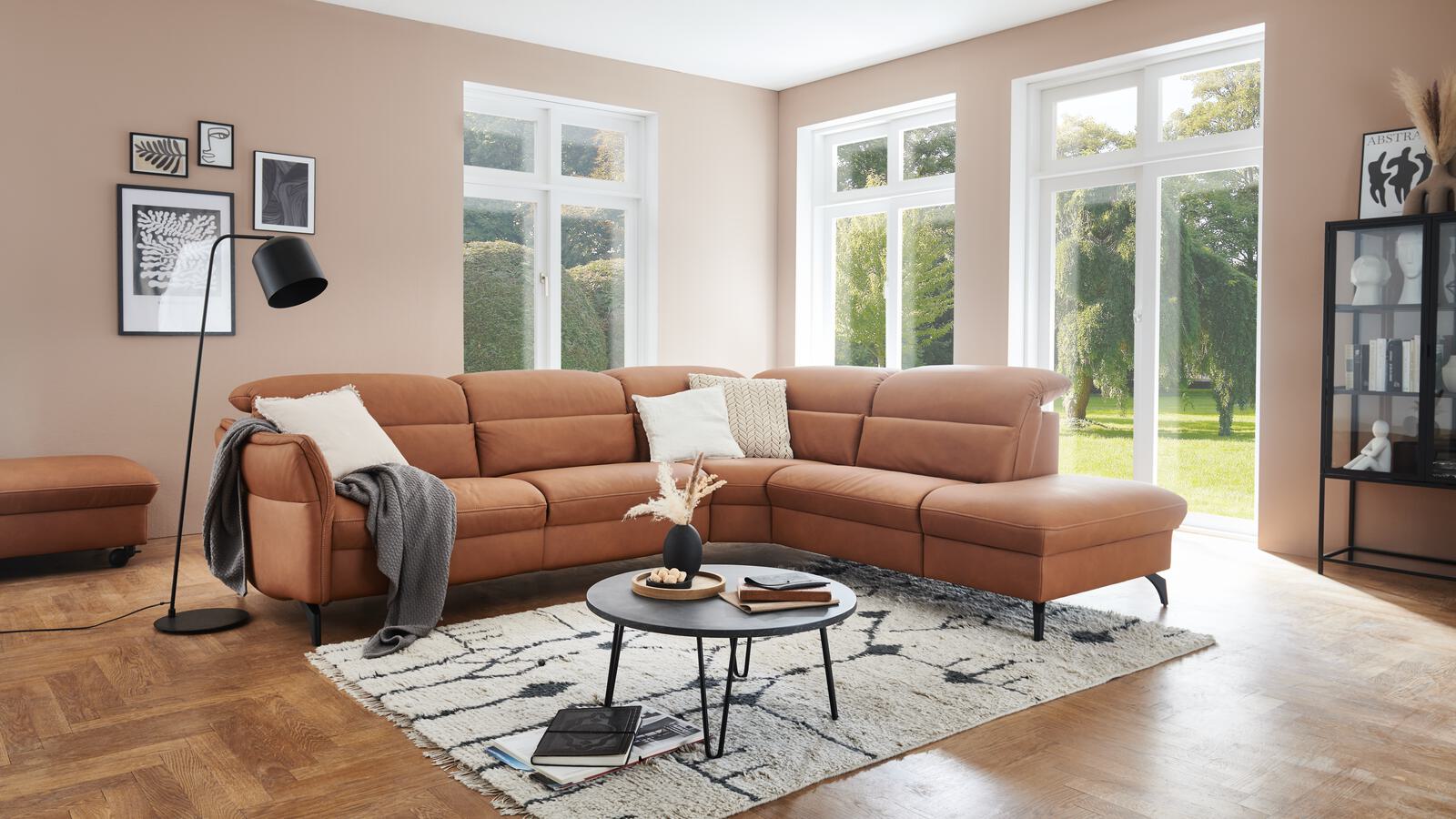 Comfortmaster Rundecke SPEKTRA ca. 304x255cm in Leder Lonlife Rustika honig