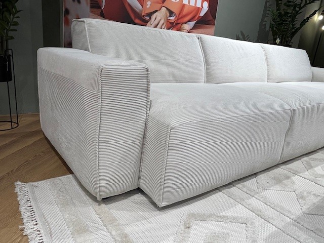 Roomio Eckkombination NO. 4100 ca. 285x189cm in Stoff Feincord weiß, Sofa, Armlehne, Stoff, Grau, Rückenlehne